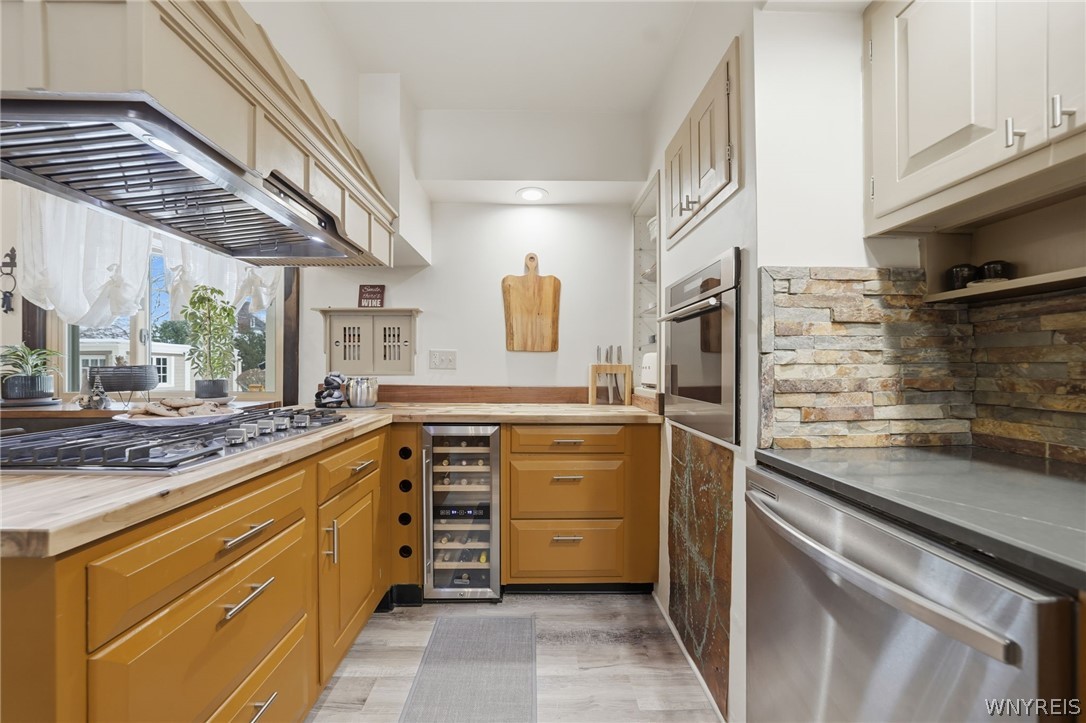 727 West Center Street Ridgeway, NY 14103 - Photo 7 of 47