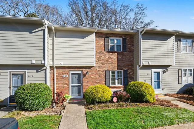 $315,000 | 3126 Heathstead Place, Charlotte, NC 28210