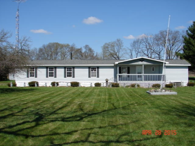 832 Dunks Road Sherwood, MI 49089 - Photo 1 of 30 832 Dunks Rd (1)