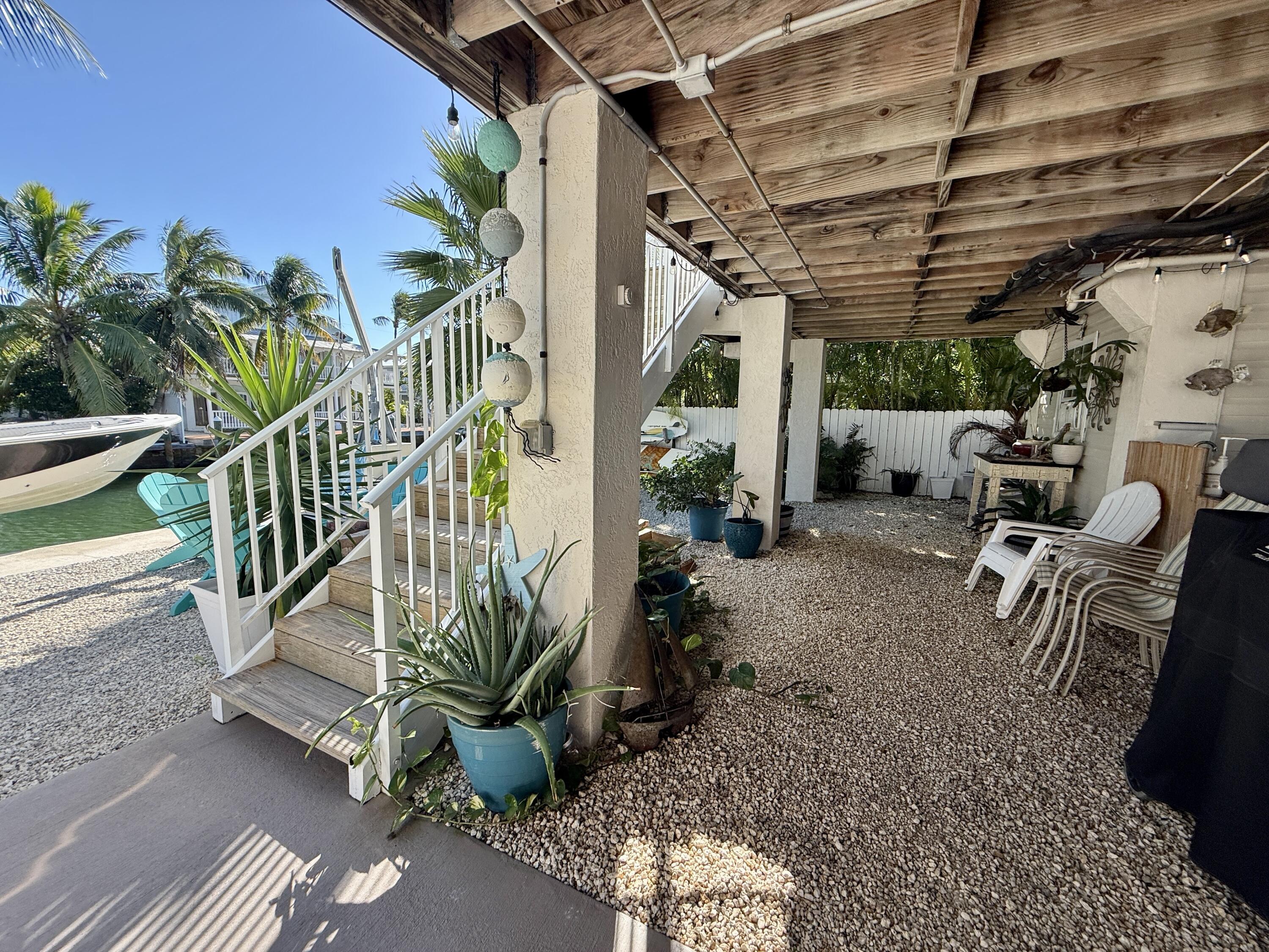 417 Pirates Road Summerland Key, FL 33042 - Photo 13 of 63 21