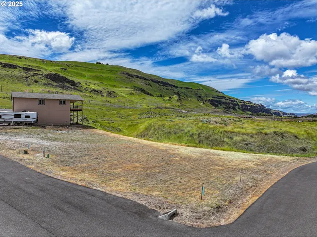 $65,000 | 400 Deschutes Lane, Rufus, OR 97050