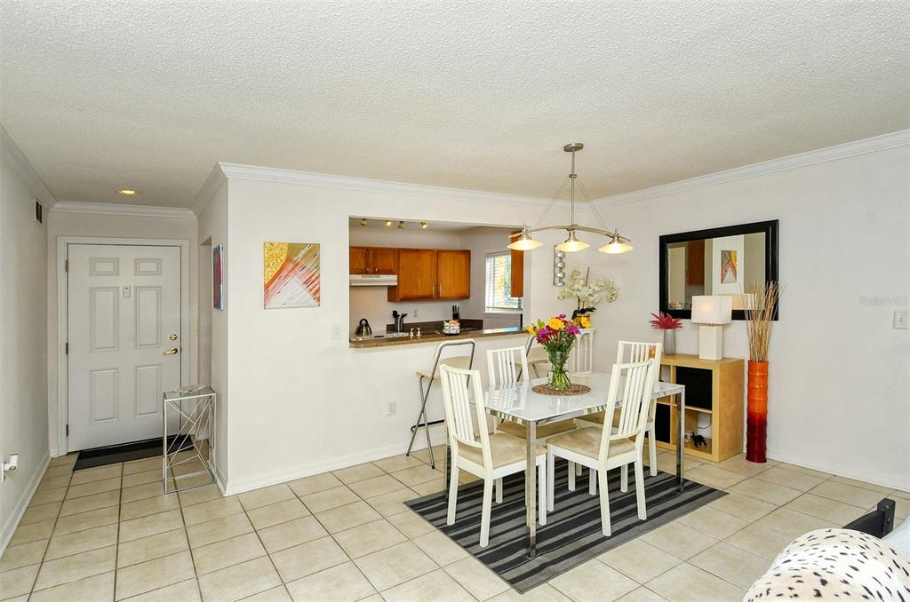 1877 Toucan Way, Unit 400 Sarasota, FL 34232 - Photo 11 of 42