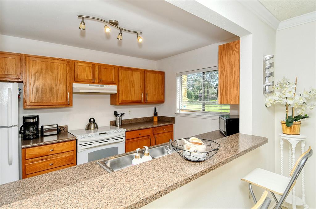 1877 Toucan Way, Unit 400 Sarasota, FL 34232 - Photo 13 of 42