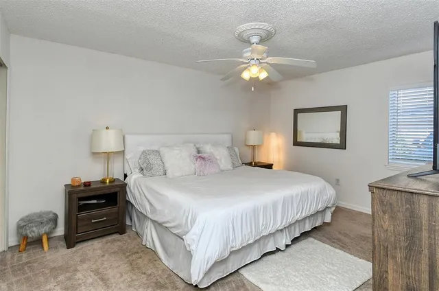 $1,800 | 1877 Toucan Way, Unit 400, Sarasota, FL 34232