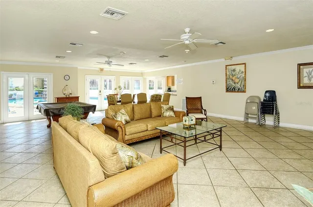 $1,800 | 1877 Toucan Way, Unit 400, Sarasota, FL 34232