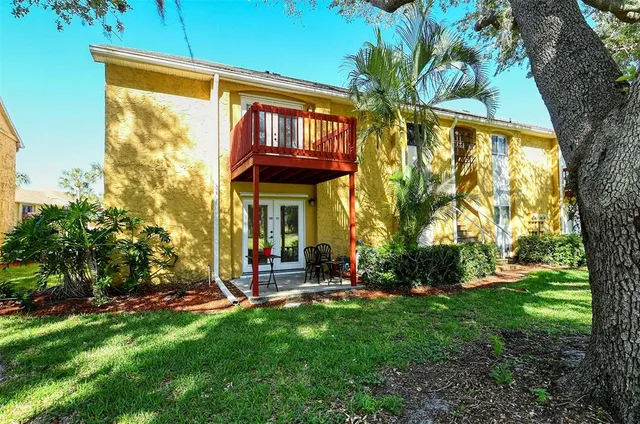 $1,800 | 1877 Toucan Way, Unit 400, Sarasota, FL 34232