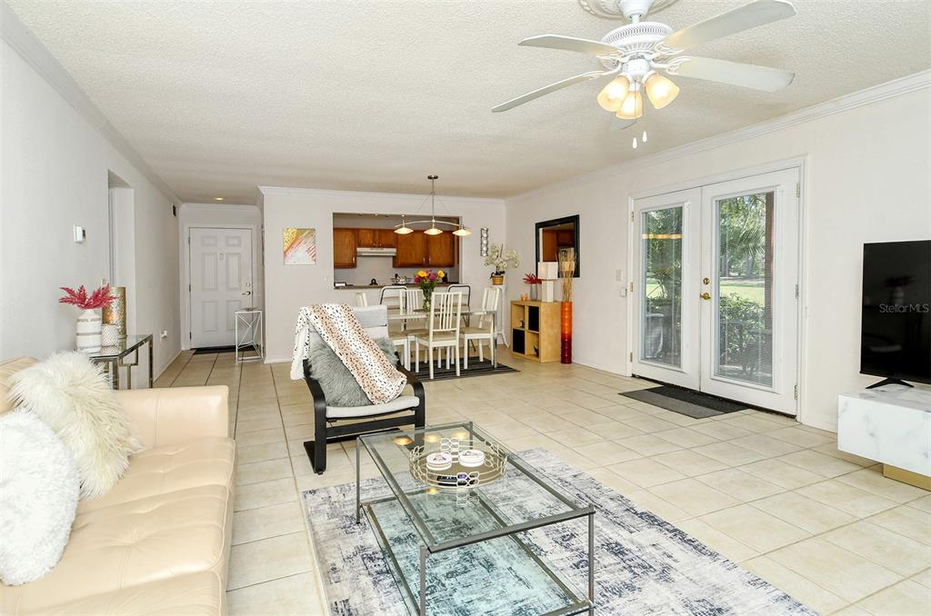 1877 Toucan Way, Unit 400 Sarasota, FL 34232 - Photo 10 of 42