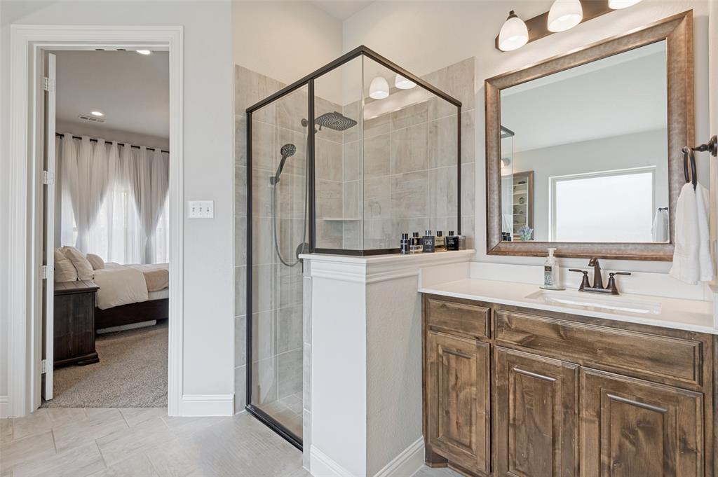 5605 South 14th Street Midlothian, TX 76065 - Photo 13 of 27
