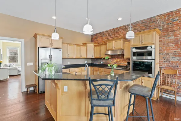 $485,000 | 1113 Broadway, Fort Wayne, IN 46802