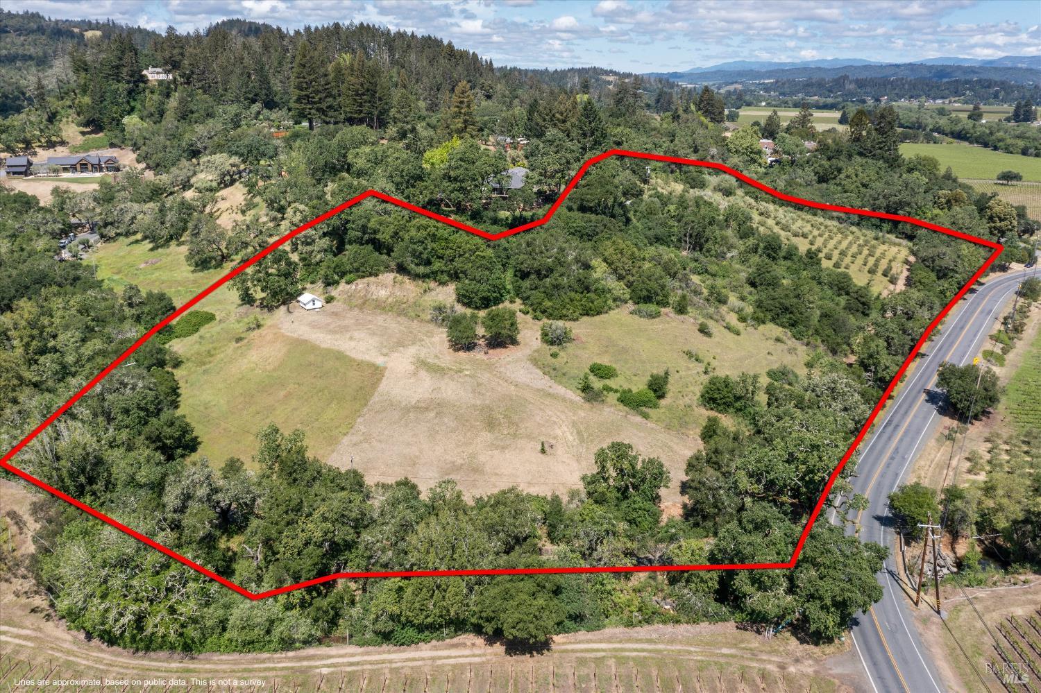 1077 Westside Road Healdsburg, CA 95448 - Photo 11 of 48 a view of a garden with a flower garden