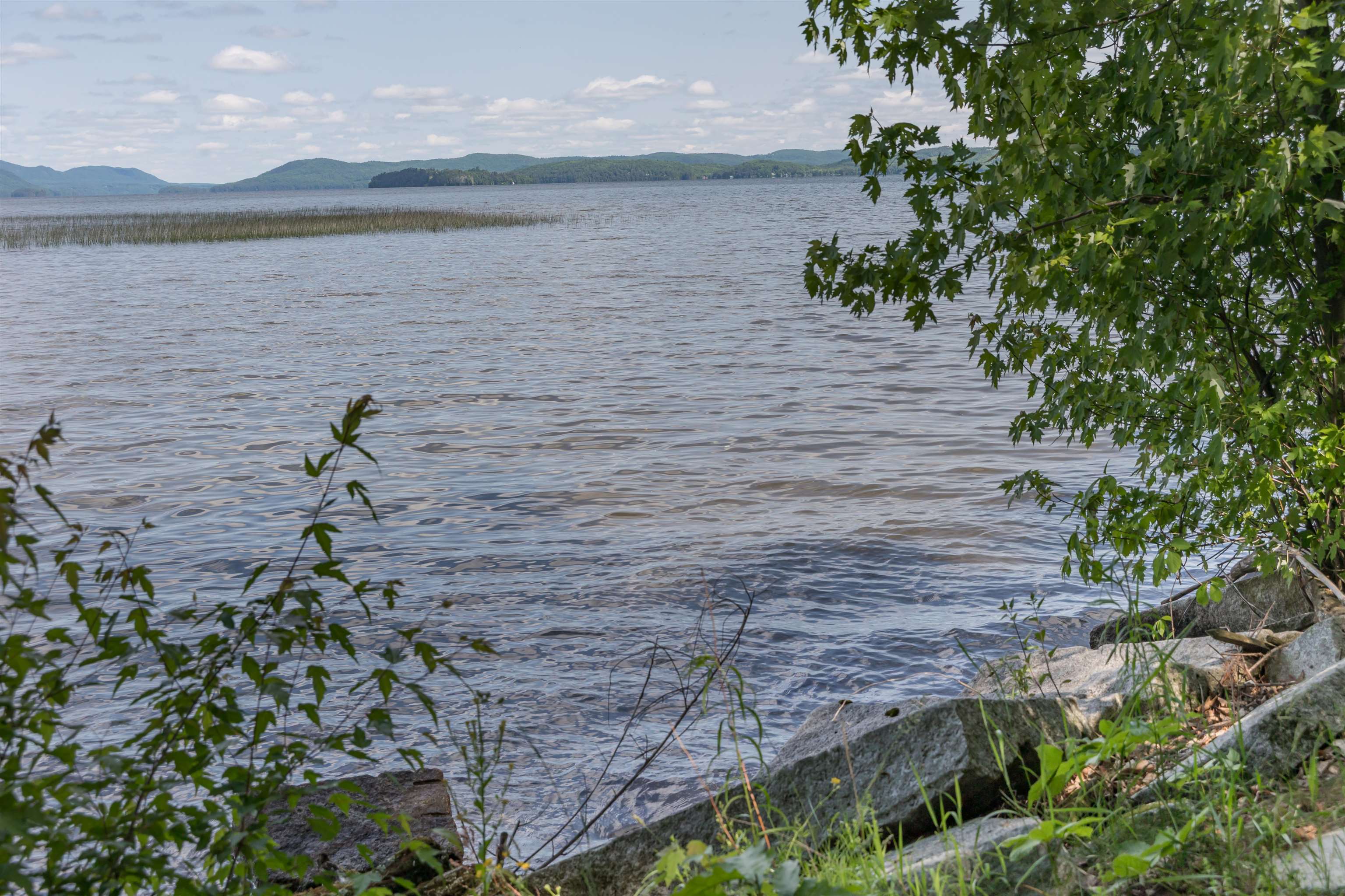 1413 Bluff Road Newport, VT 05855 - Photo 17 of 41