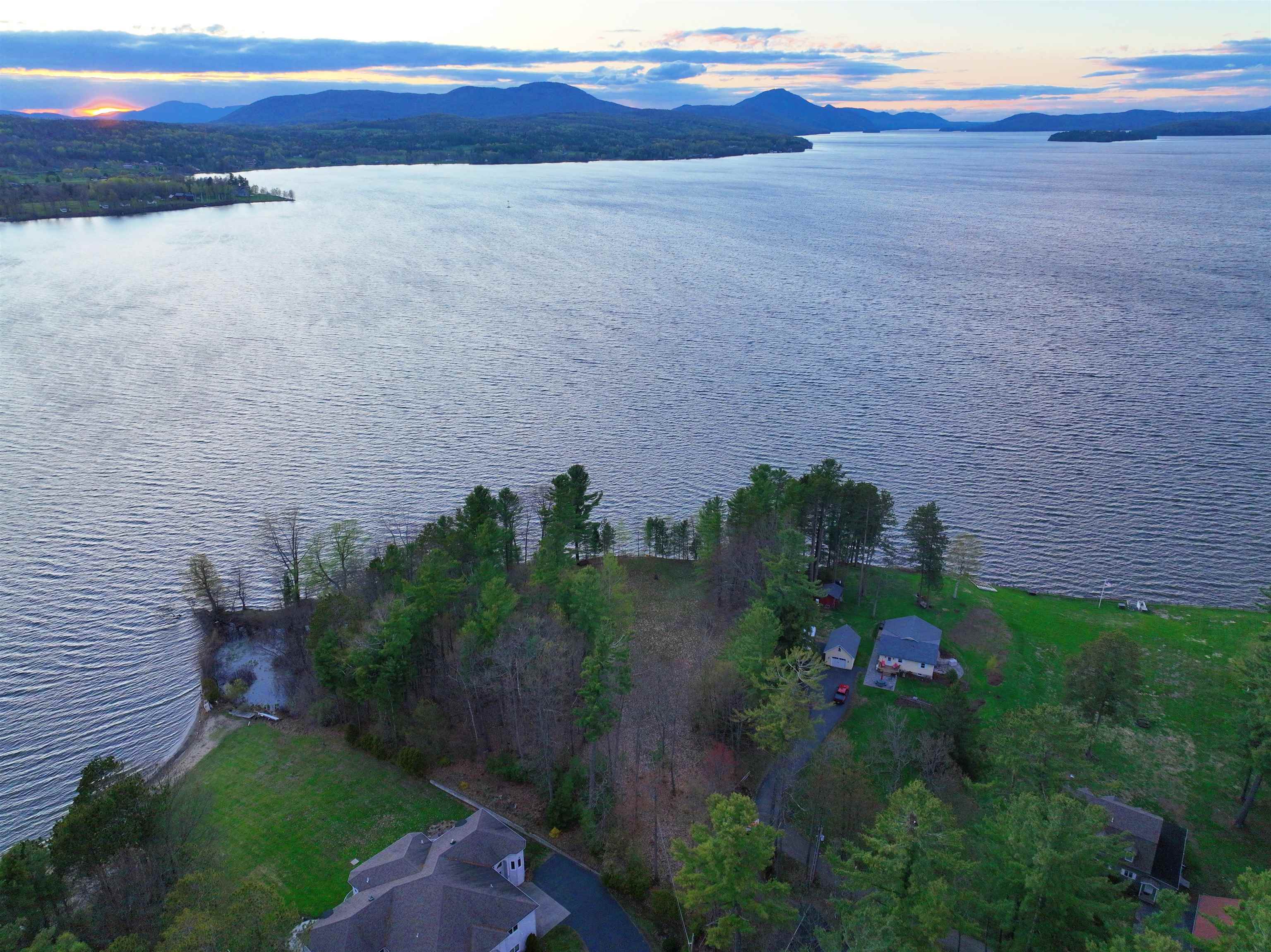 1413 Bluff Road Newport, VT 05855 - Photo 3 of 41