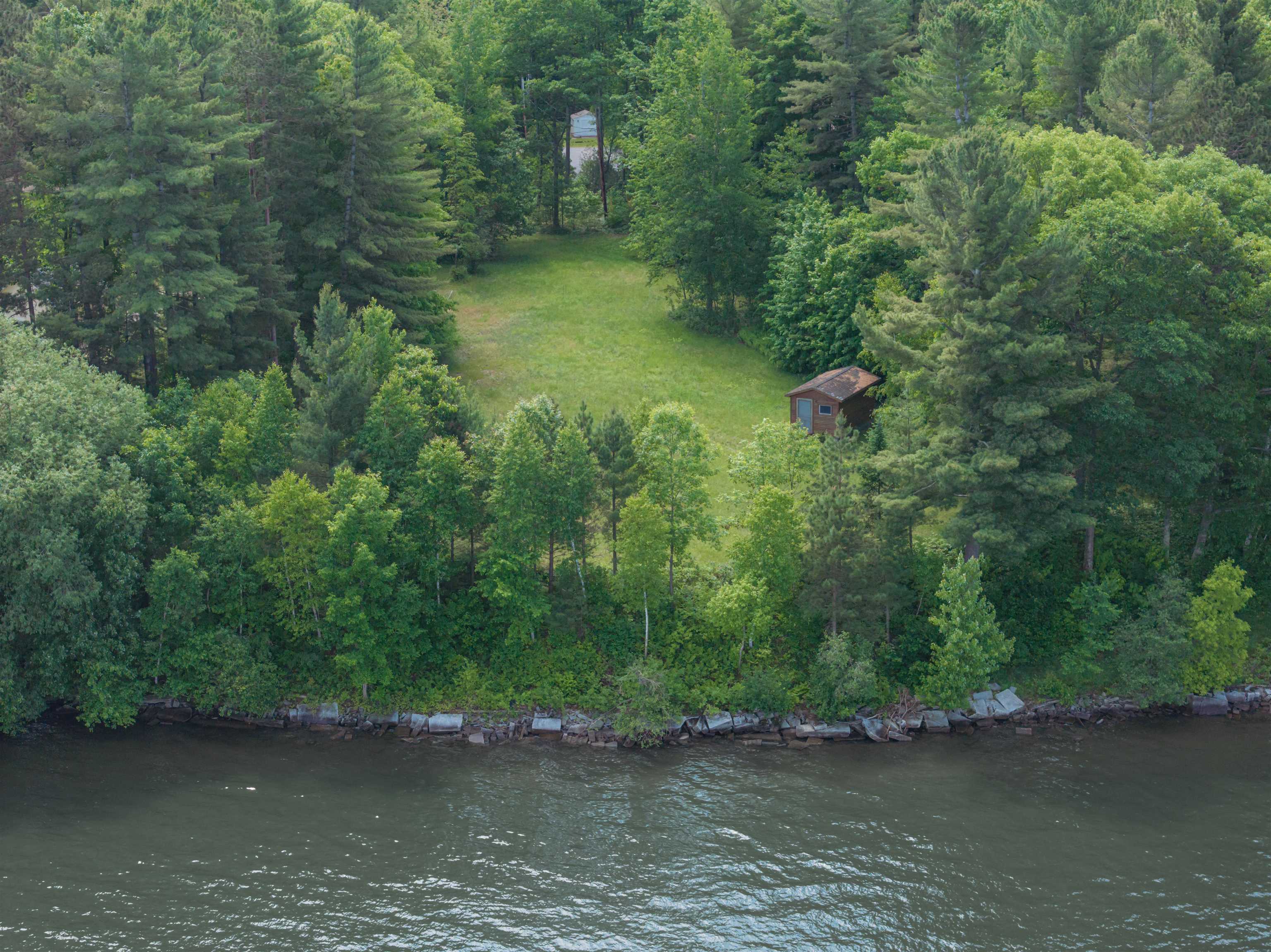 1413 Bluff Road Newport, VT 05855 - Photo 7 of 41