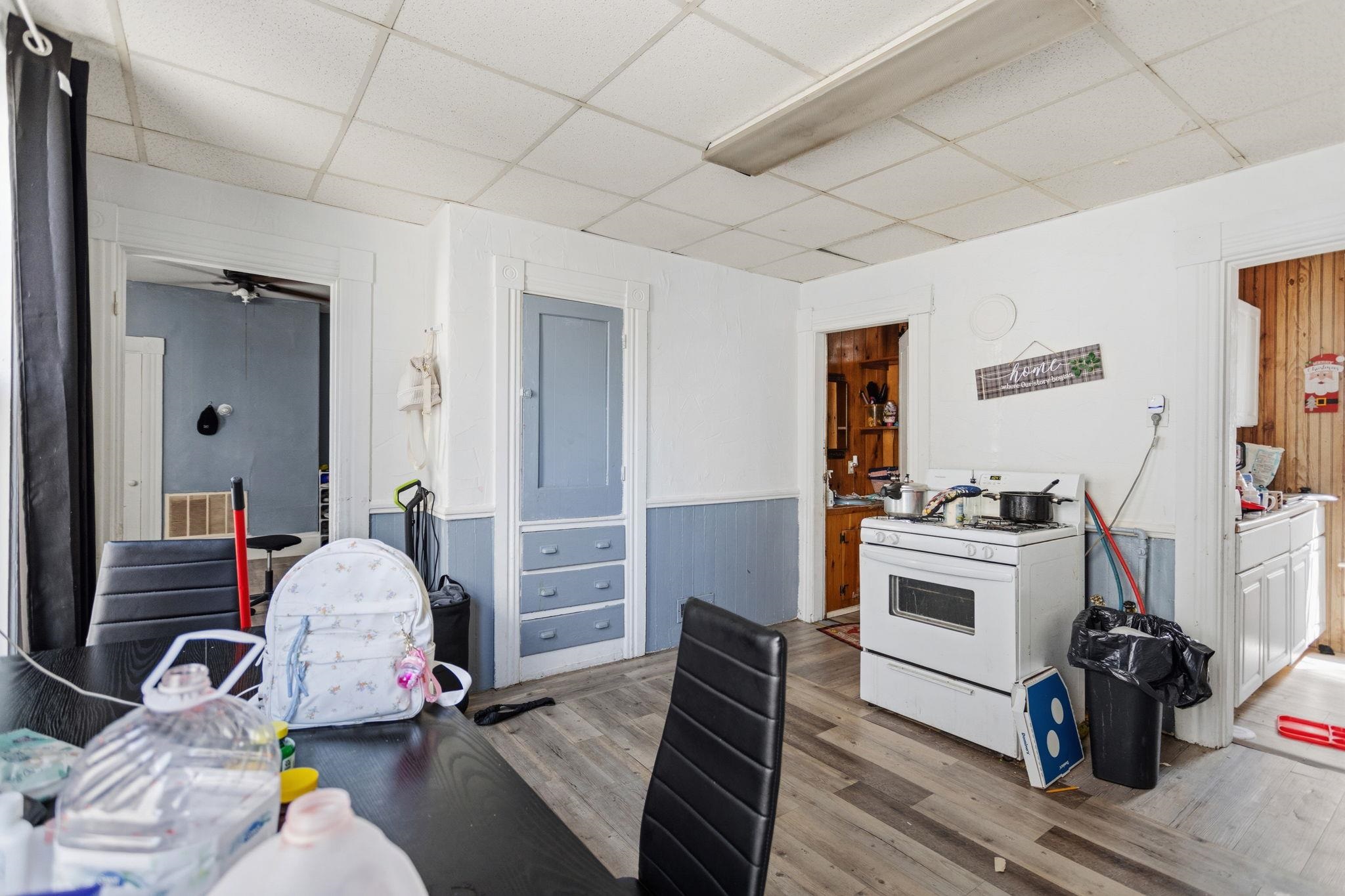 217 Spruce Street Manchester, NH 03103 - Photo 28 of 38