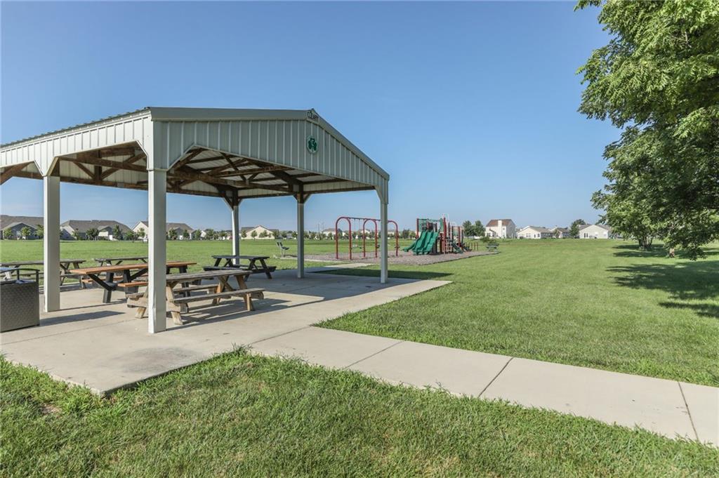 6100 Pebblebrooke Road Whitestown, IN 46075 - Photo 29 of 34