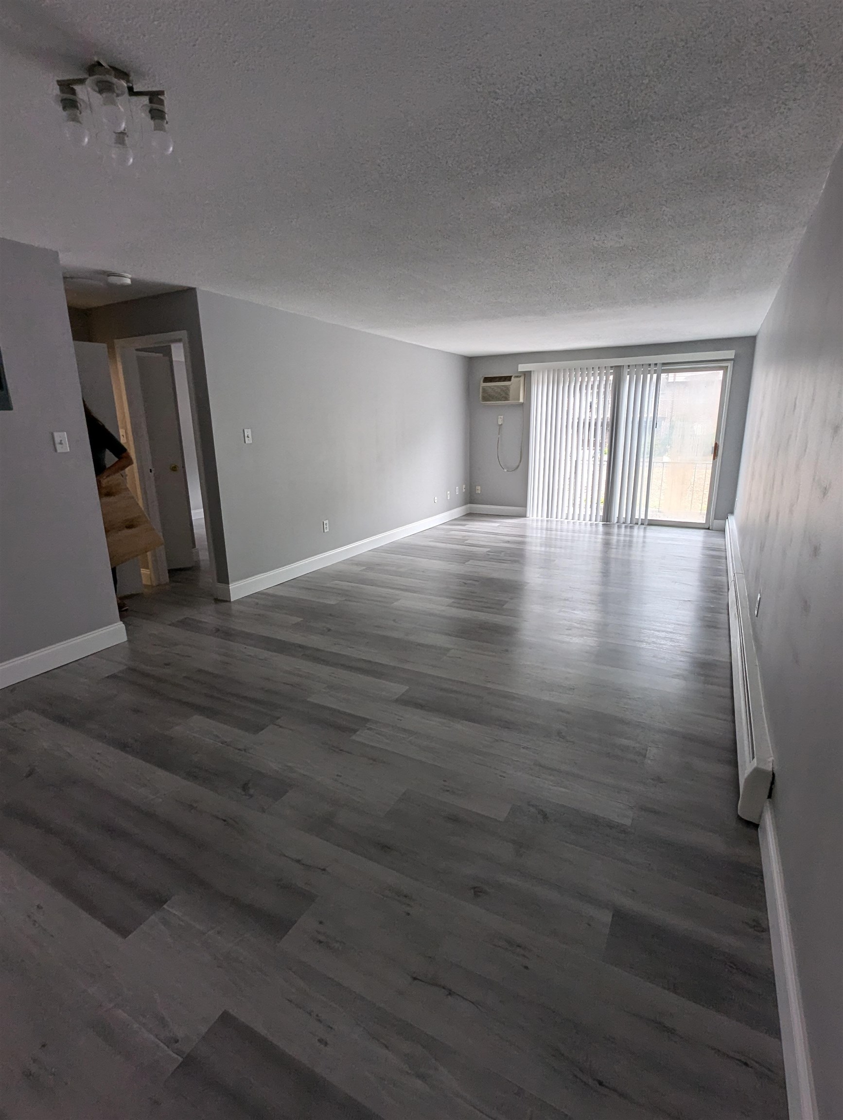 1 Pembroke Drive, Unit 19 Derry, NH 03038 - Photo 10 of 13