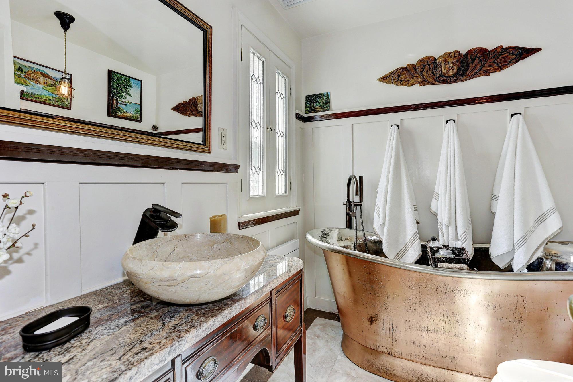 2022 Rocky Point Road Baltimore, MD 21221 - Photo 13 of 23 Stunning Full Bath with Vessel Sink