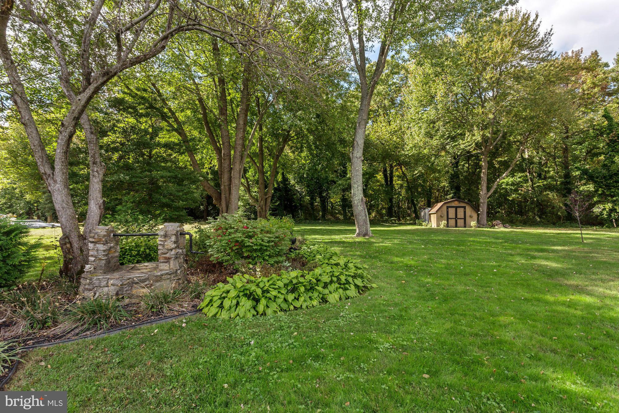 2022 Rocky Point Road Baltimore, MD 21221 - Photo 20 of 23 Beautifully Landscaped Backyard