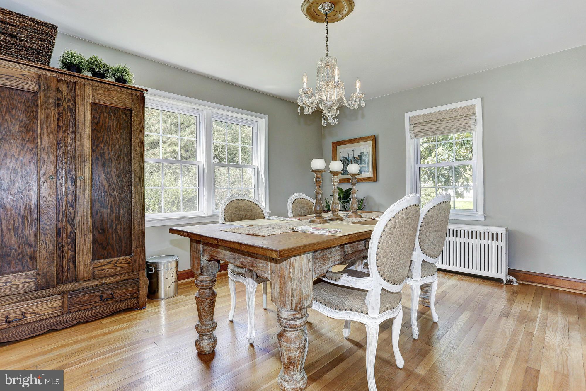 2022 Rocky Point Road Baltimore, MD 21221 - Photo 7 of 23 Light-Filled Dining Room