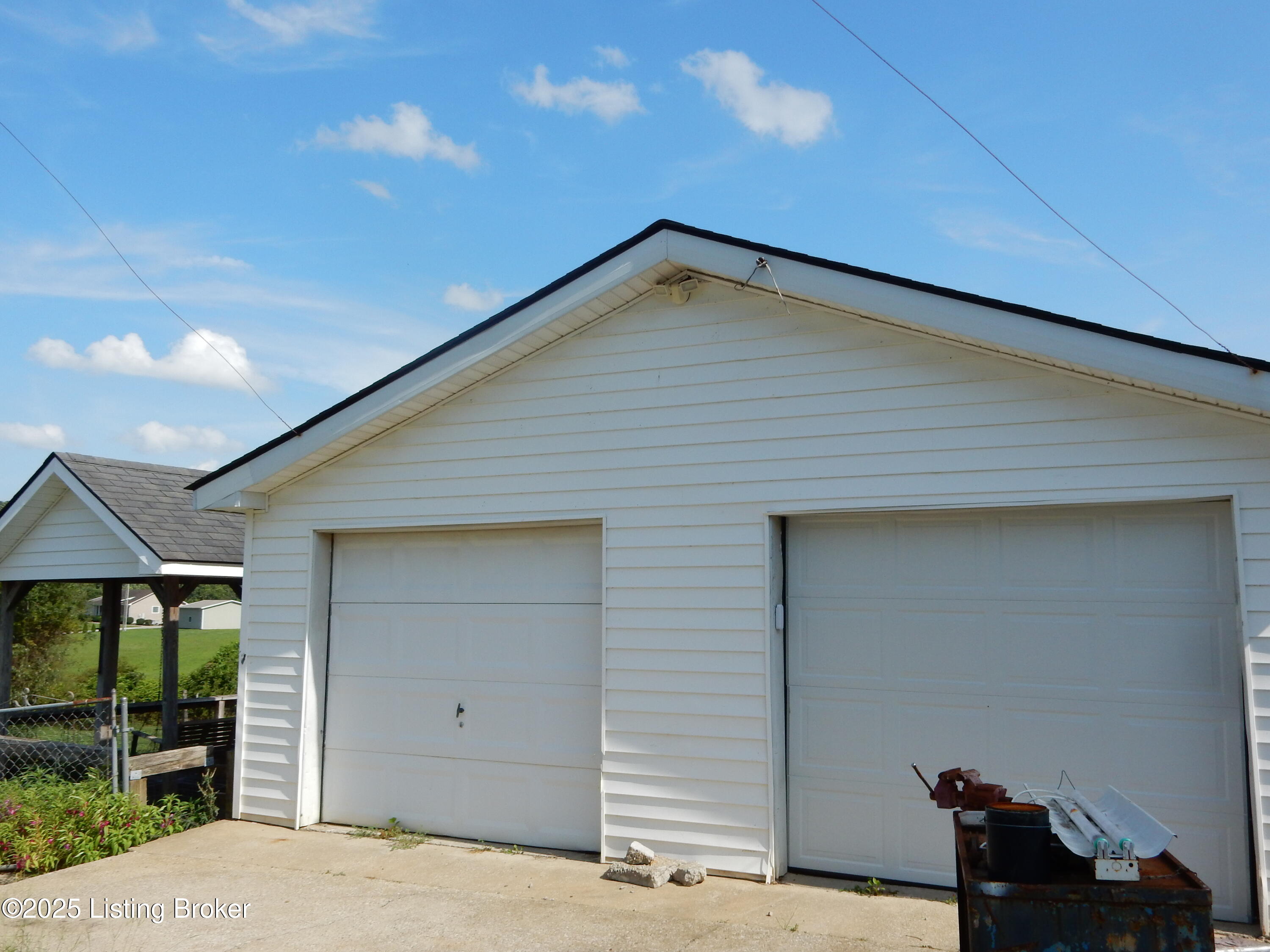 1996 Old Boston Road Lebanon Junction, KY 40150 - Photo 4 of 33 DSCN8994