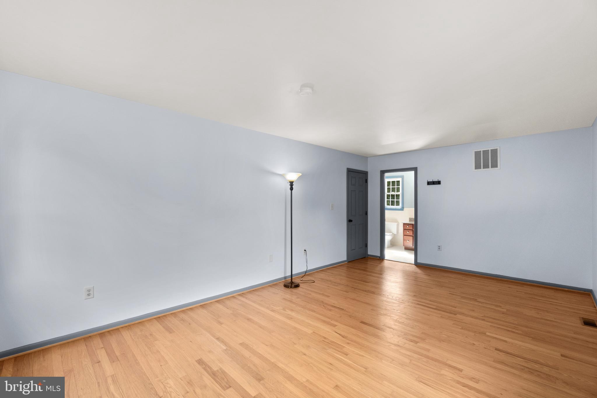 9433 Dunloggin Road Ellicott City, MD 21042 - Photo 21 of 48 Primary Bedroom
