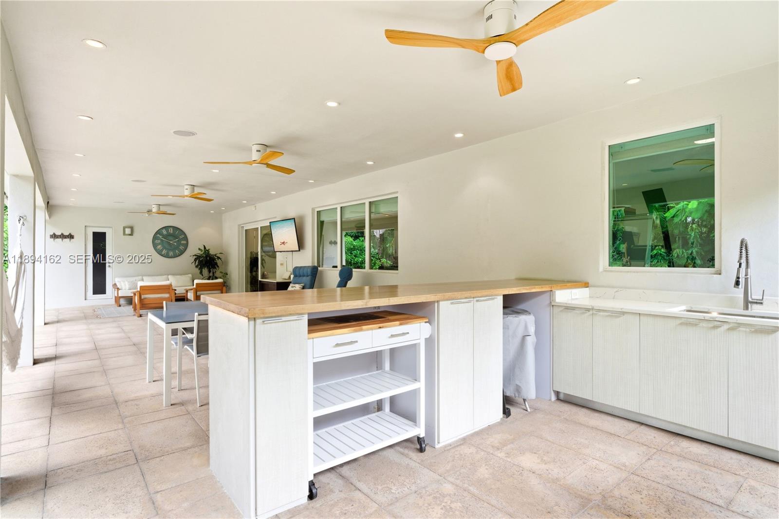 12932 Ixora Road North Miami, FL 33181 - Photo 20 of 21 Gallery Image 20