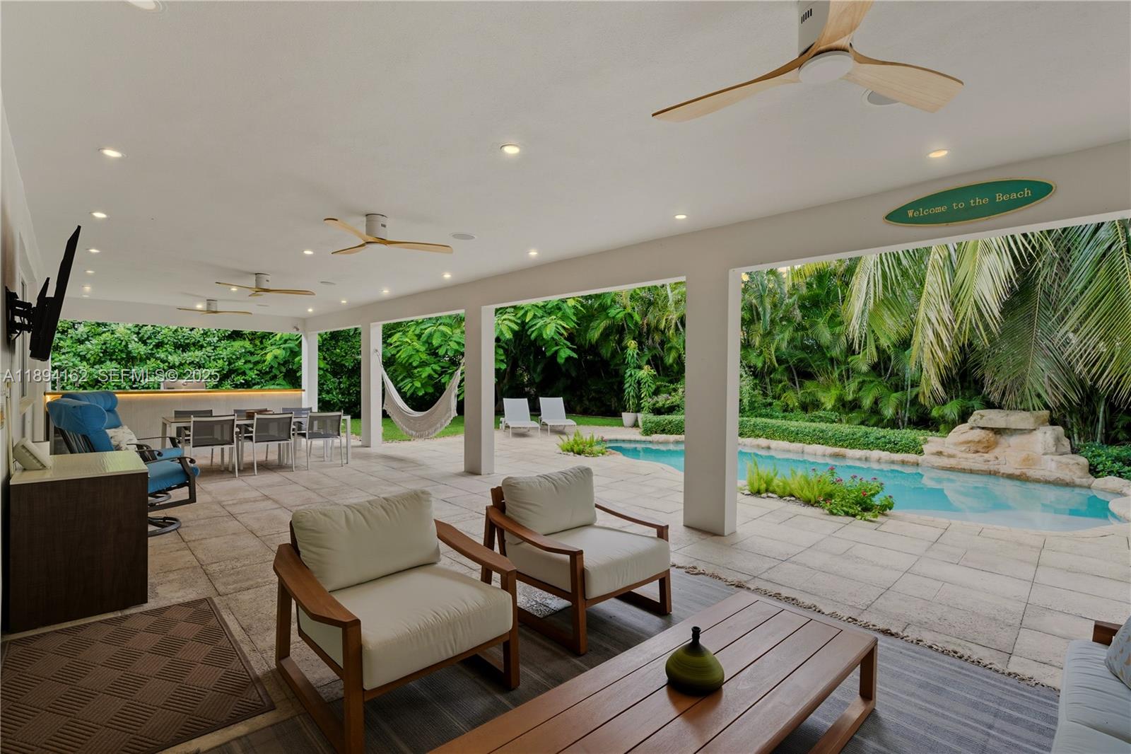 12932 Ixora Road North Miami, FL 33181 - Photo 4 of 21 Gallery Image 4