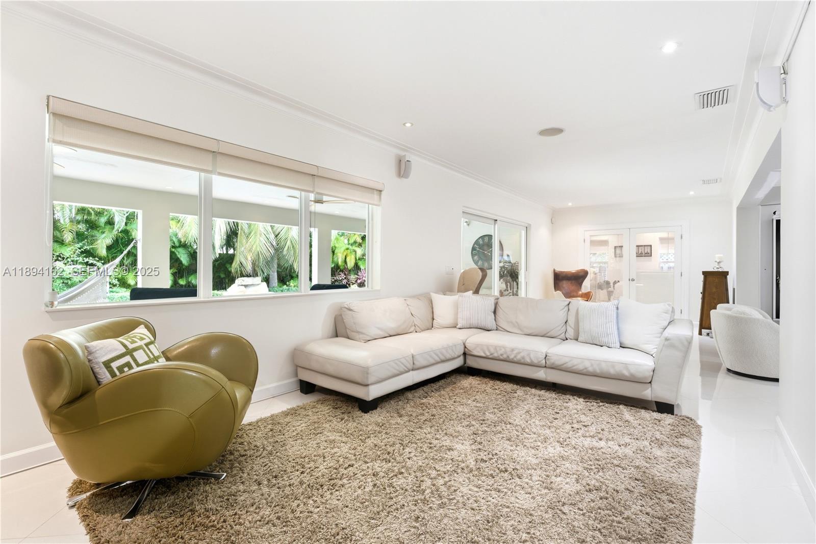 12932 Ixora Road North Miami, FL 33181 - Photo 8 of 21 Gallery Image 8