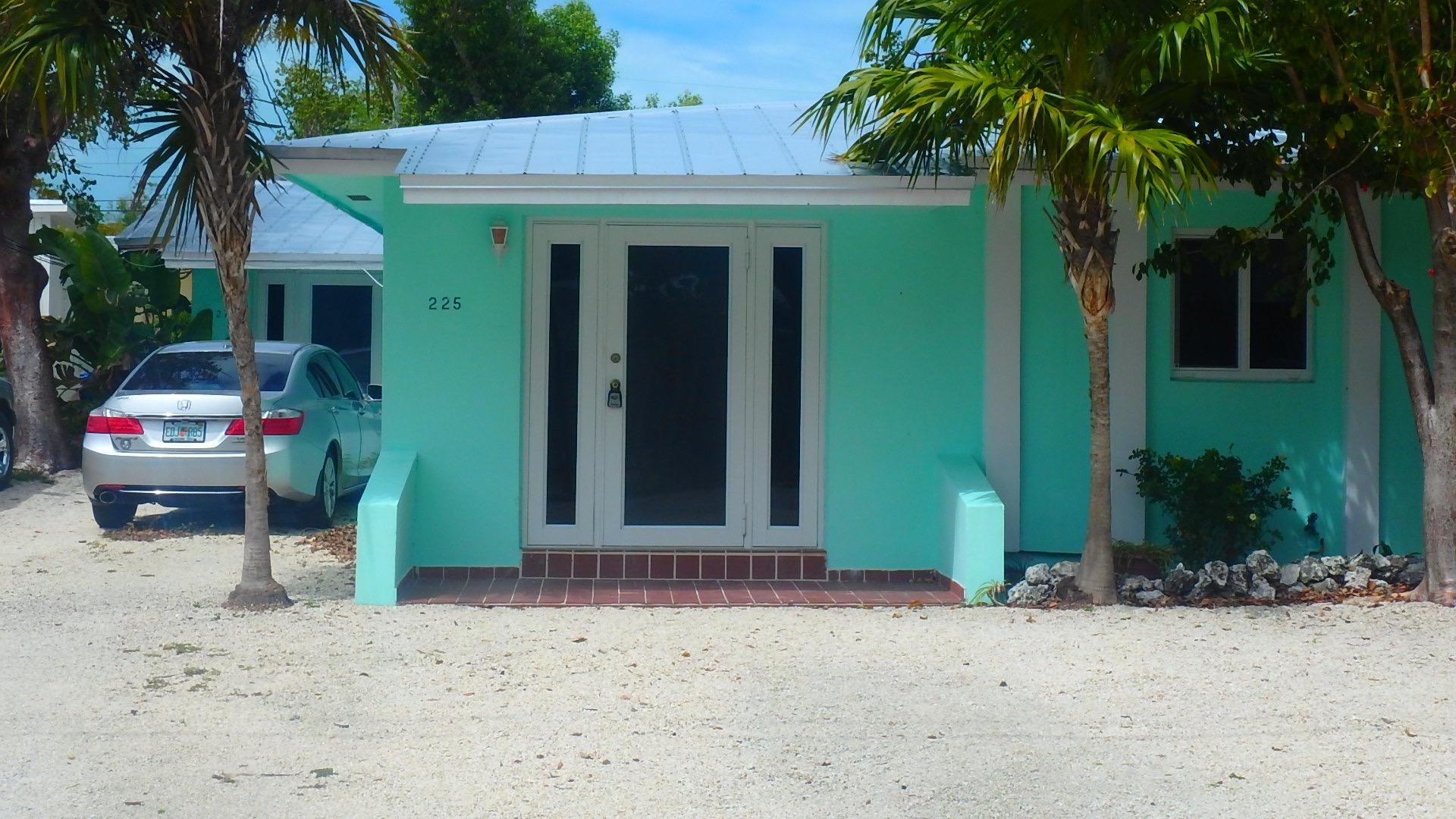 227 West Indies Road Tavernier, FL 33070 - Photo 1 of 15 225 227 w indies DUPLEX
