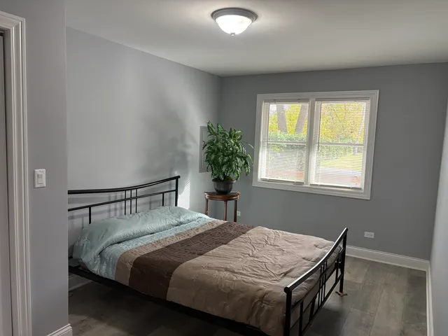 $465,000 | 5517 Essex Road, Lisle, IL 60532