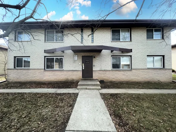 $875 | 9335 West Sheridan Avenue, Unit 1, Milwaukee, WI 53225