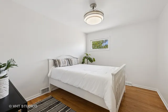 $510,000 | 10S111 Leonard Drive, Willowbrook, IL 60527