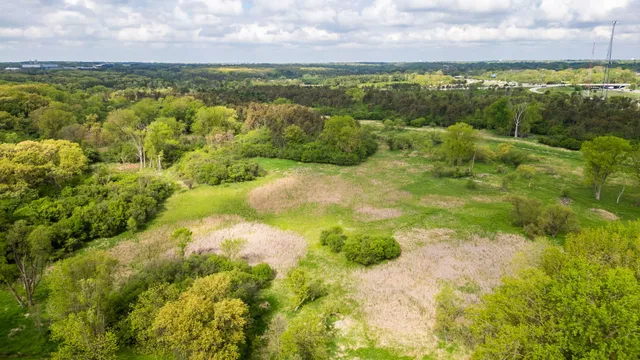 $510,000 | 10S111 Leonard Drive, Willowbrook, IL 60527