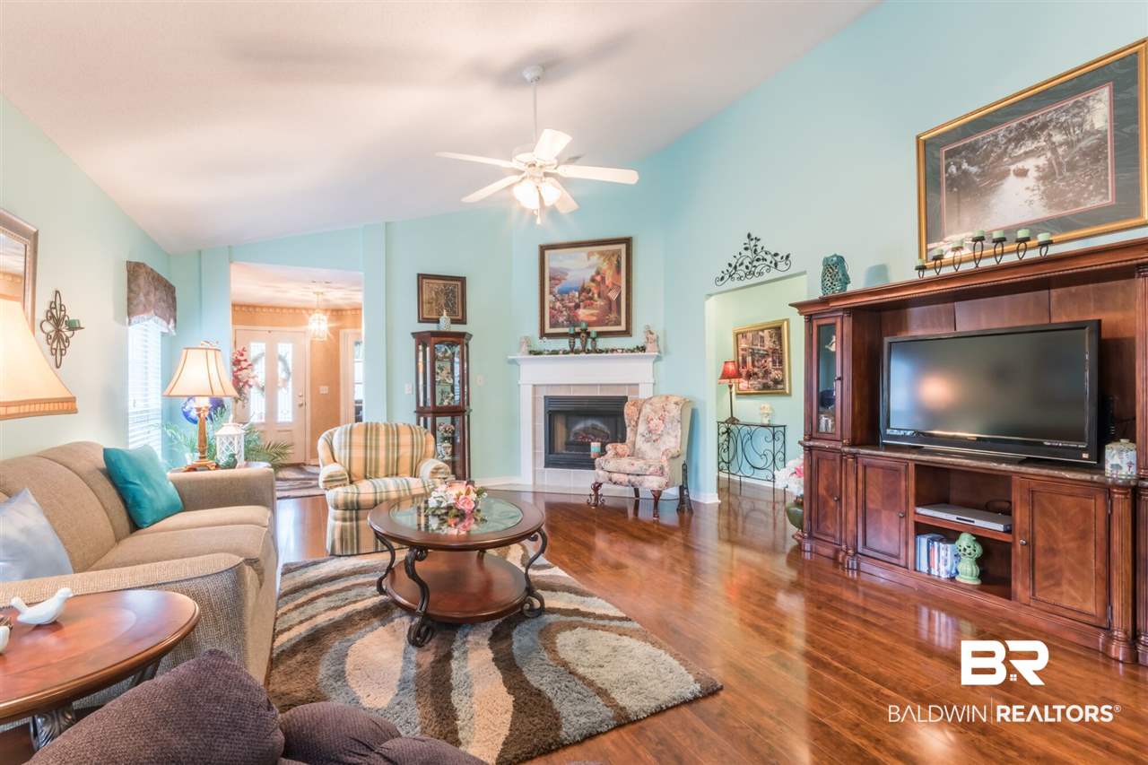 22727 Tranquil Lane Foley, AL 36535 - Photo 5 of 23 Living Room