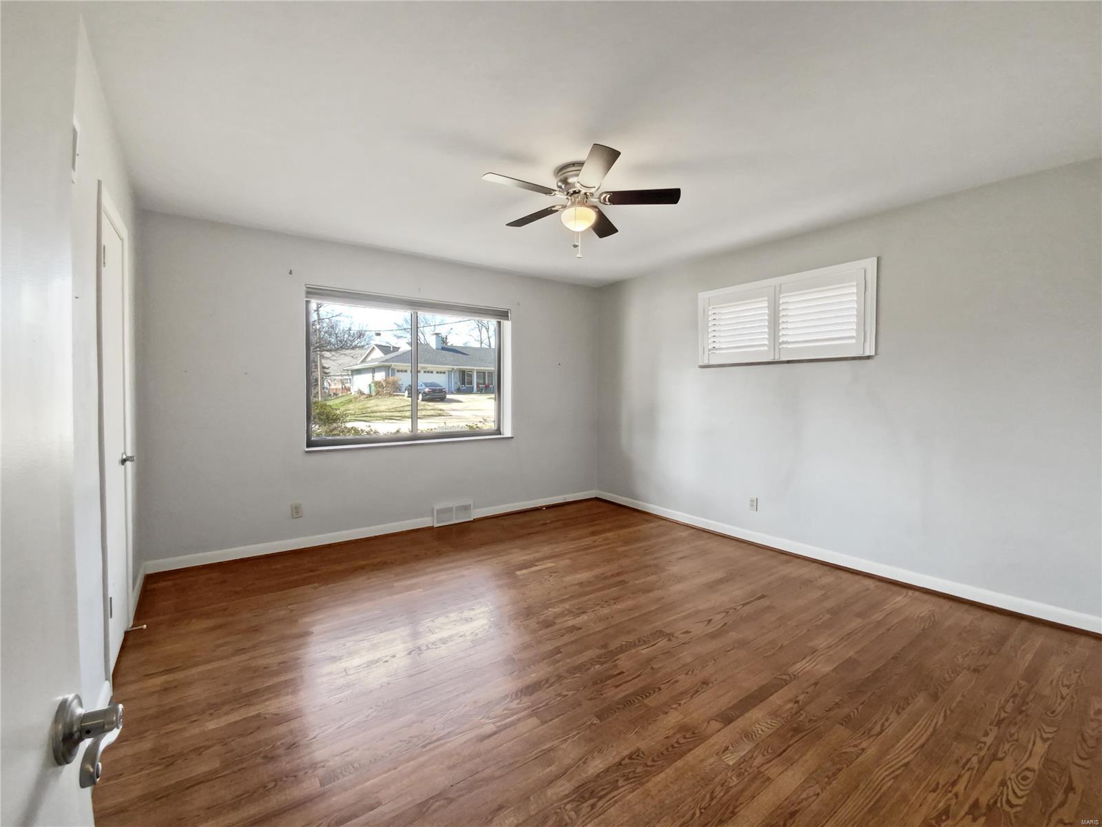 1524 Renderer Drive St. Louis, MO 63122 - Photo 4 of 19 Gallery Image 4