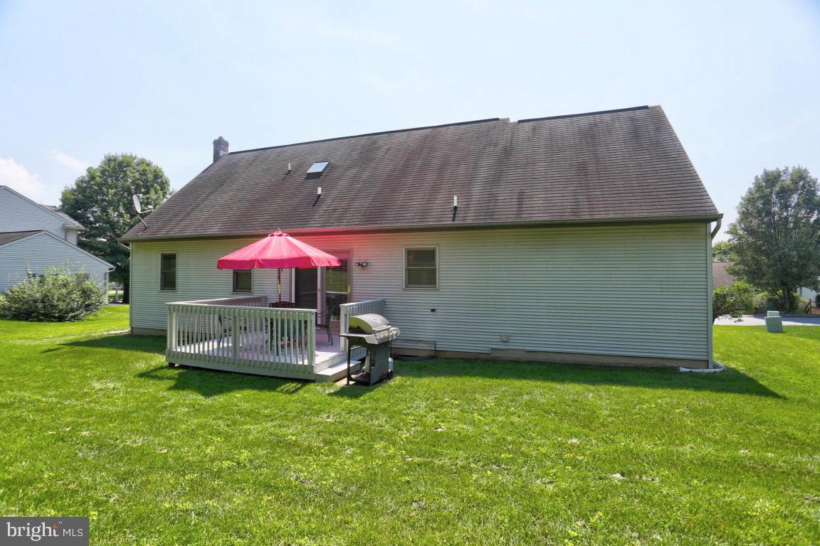 24 Edgewood Drive Lititz, PA 17543 - Photo 21 of 23 Gallery Image 21
