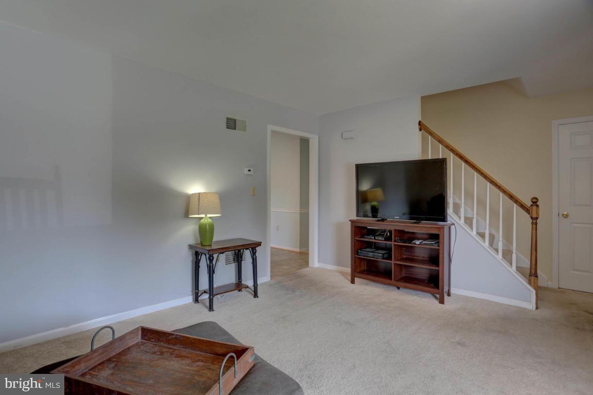 24 Edgewood Drive Lititz, PA 17543 - Photo 6 of 23 Gallery Image 6
