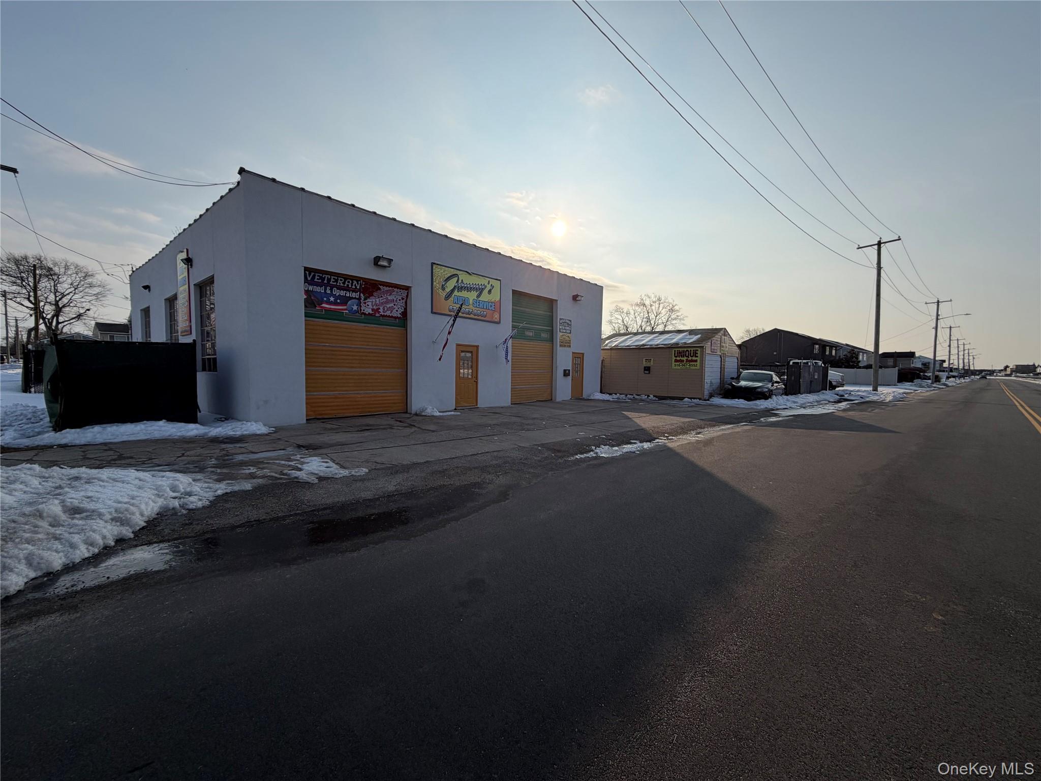 628 Shore Road Lindenhurst, NY 11757 - Photo 2 of 7 a view of a car garage