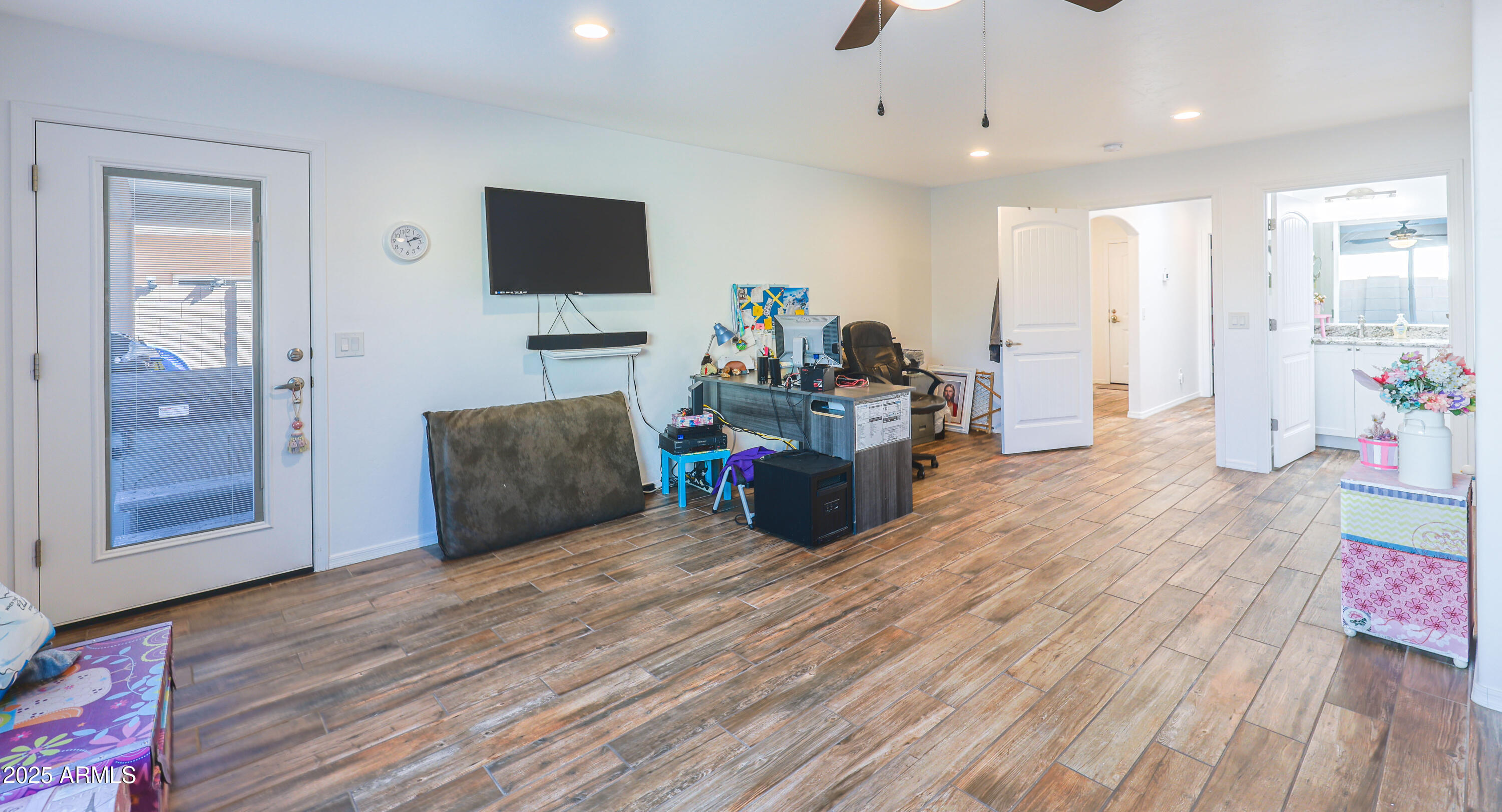 334 South Sky Ranch Road Sierra Vista, AZ 85635 - Photo 19 of 34 0M5A1143