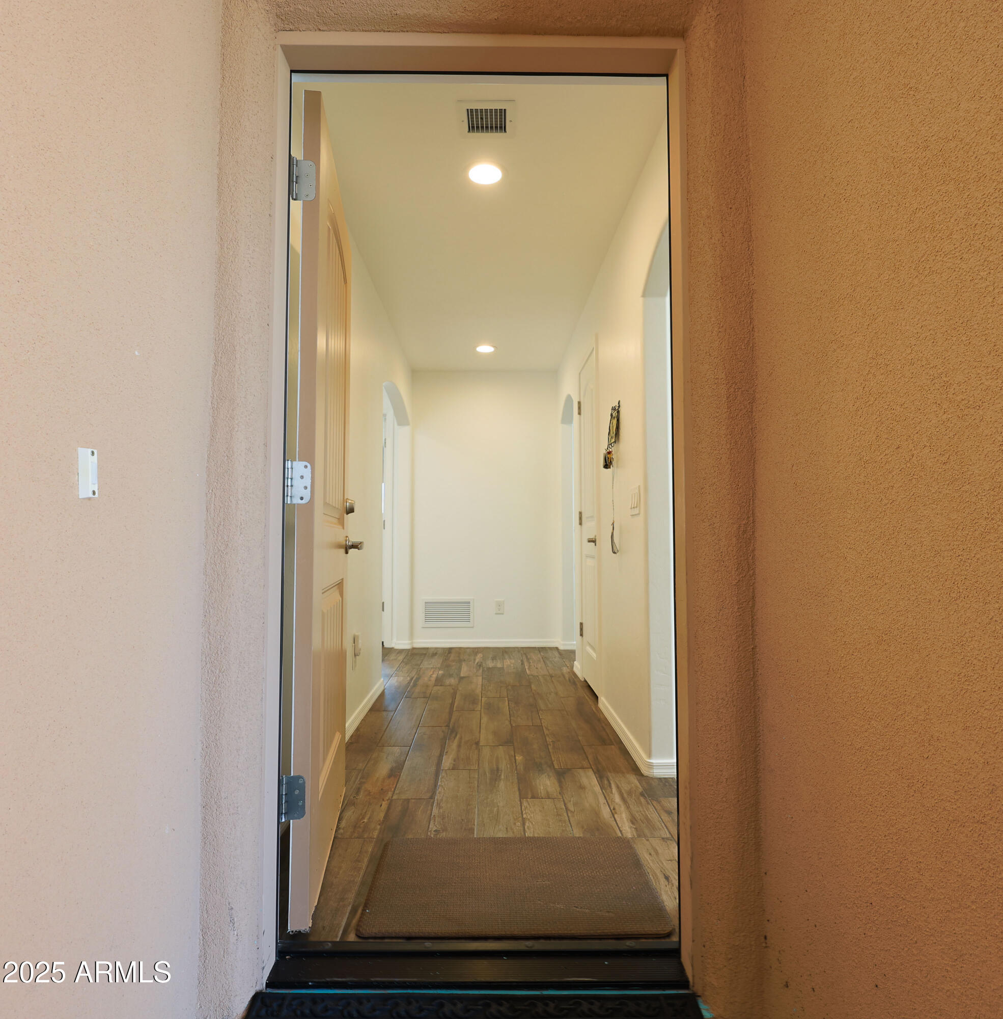 334 South Sky Ranch Road Sierra Vista, AZ 85635 - Photo 6 of 34 0M5A1104