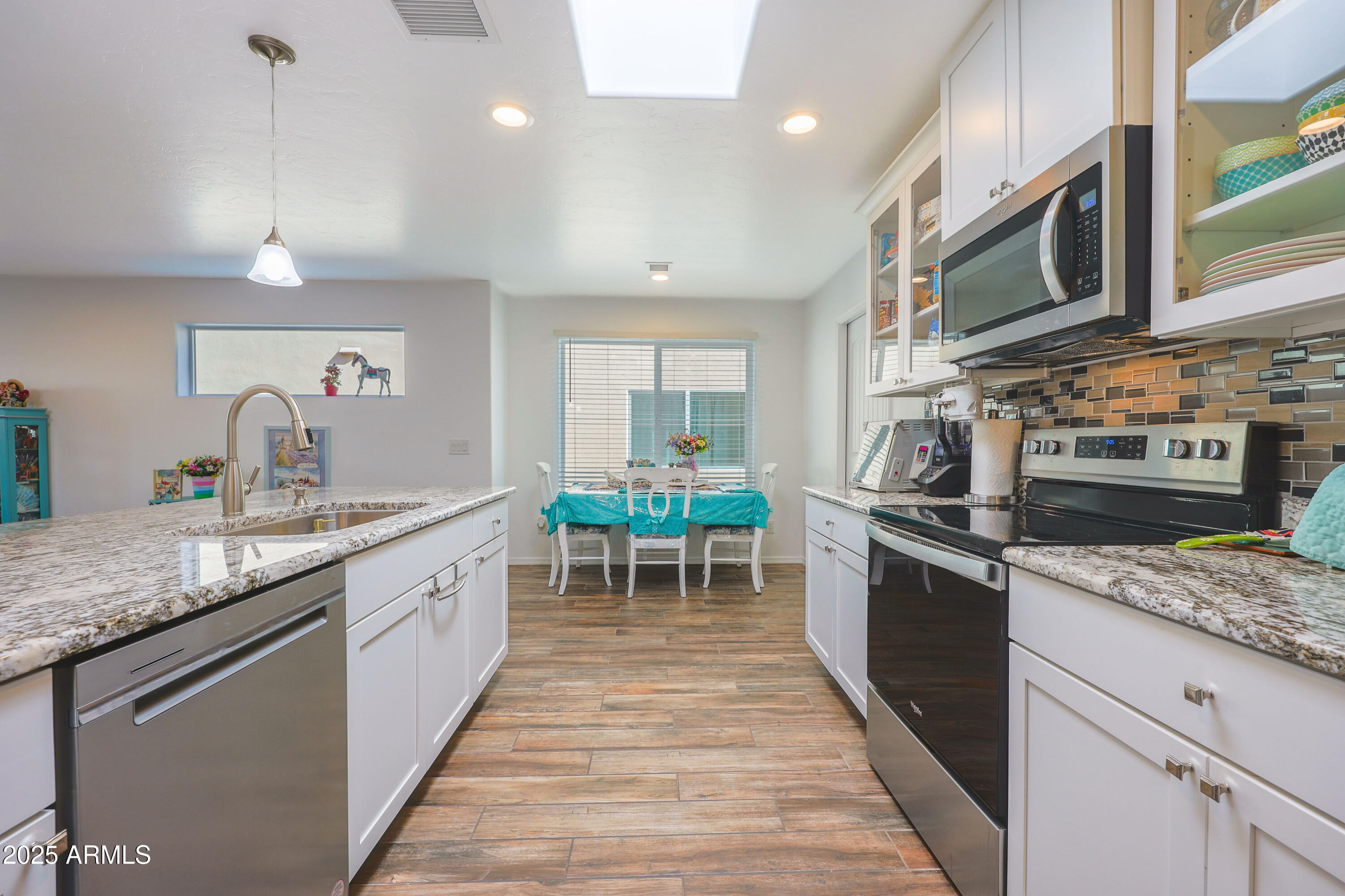 334 South Sky Ranch Road Sierra Vista, AZ 85635 - Photo 8 of 34 0M5A1108