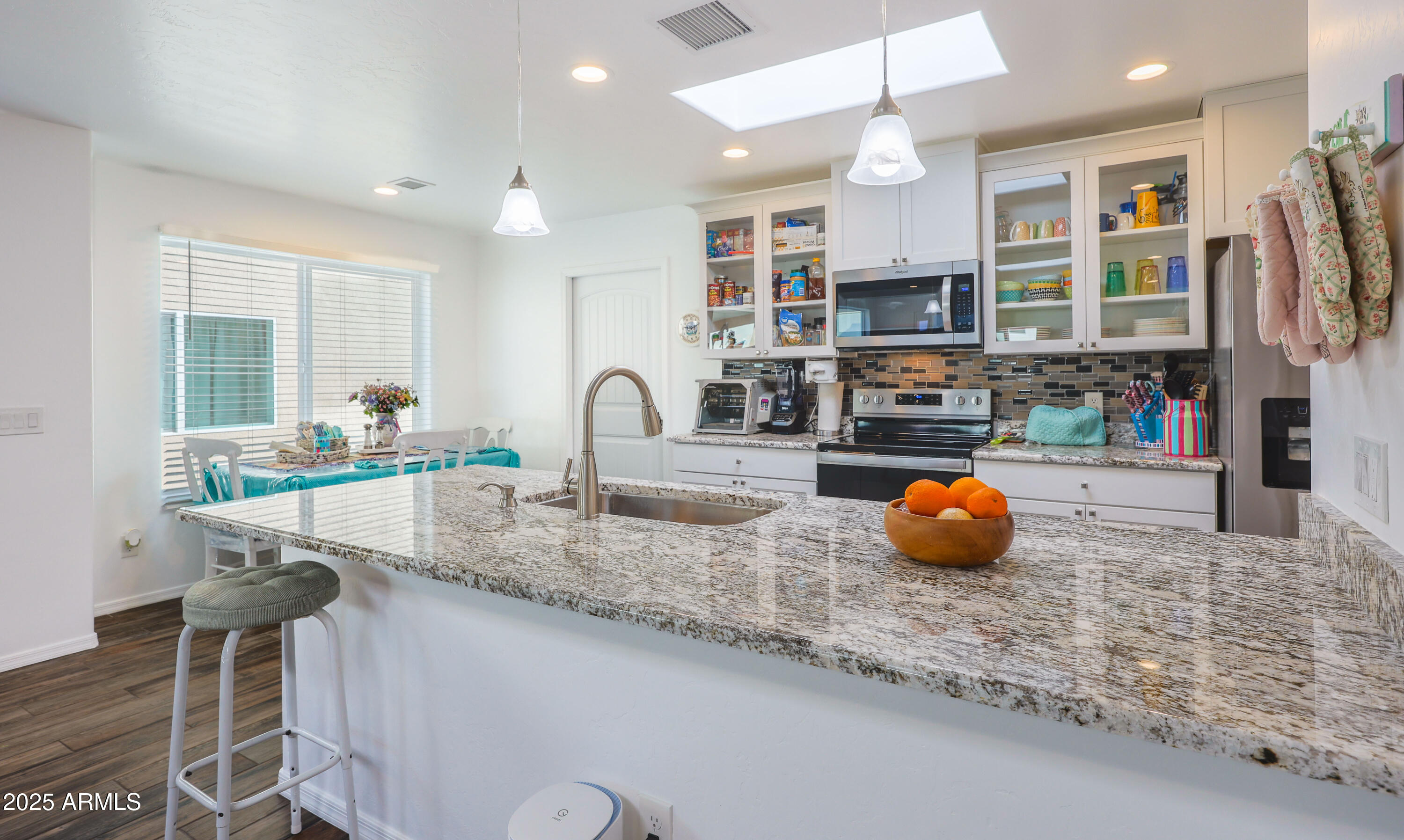 334 South Sky Ranch Road Sierra Vista, AZ 85635 - Photo 10 of 34 0M5A1115