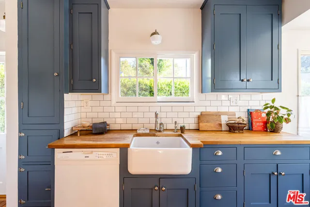 $1,049,000 | 1117 North Avenue 64, Los Angeles, CA 90042