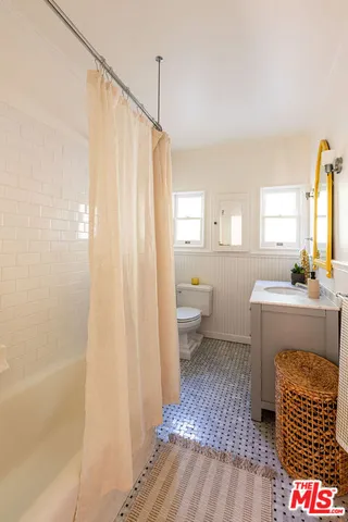 $1,049,000 | 1117 North Avenue 64, Los Angeles, CA 90042