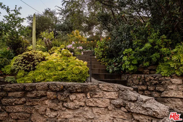 $1,049,000 | 1117 North Avenue 64, Los Angeles, CA 90042