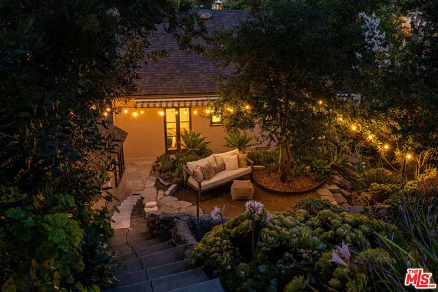 $1,049,000 | 1117 North Avenue 64, Los Angeles, CA 90042