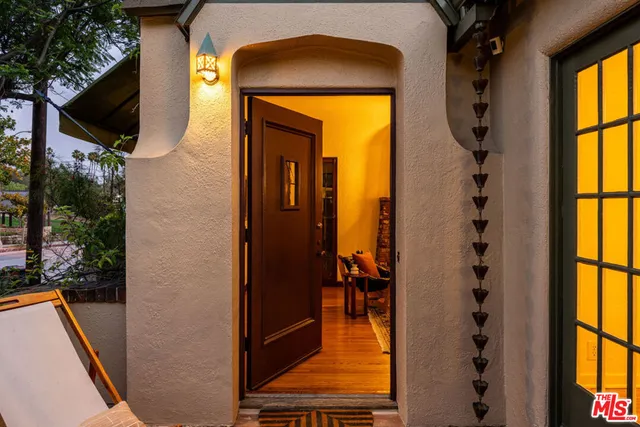 $1,049,000 | 1117 North Avenue 64, Los Angeles, CA 90042