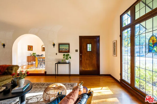 $1,049,000 | 1117 North Avenue 64, Los Angeles, CA 90042