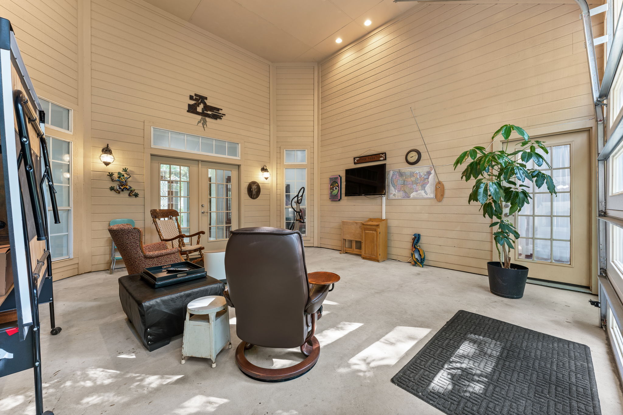 2700 Pearce Road Austin, TX 78730 - Photo 16 of 39
