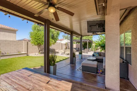 $615,000 | 10610 West Country Club Trail, Peoria, AZ 85383
